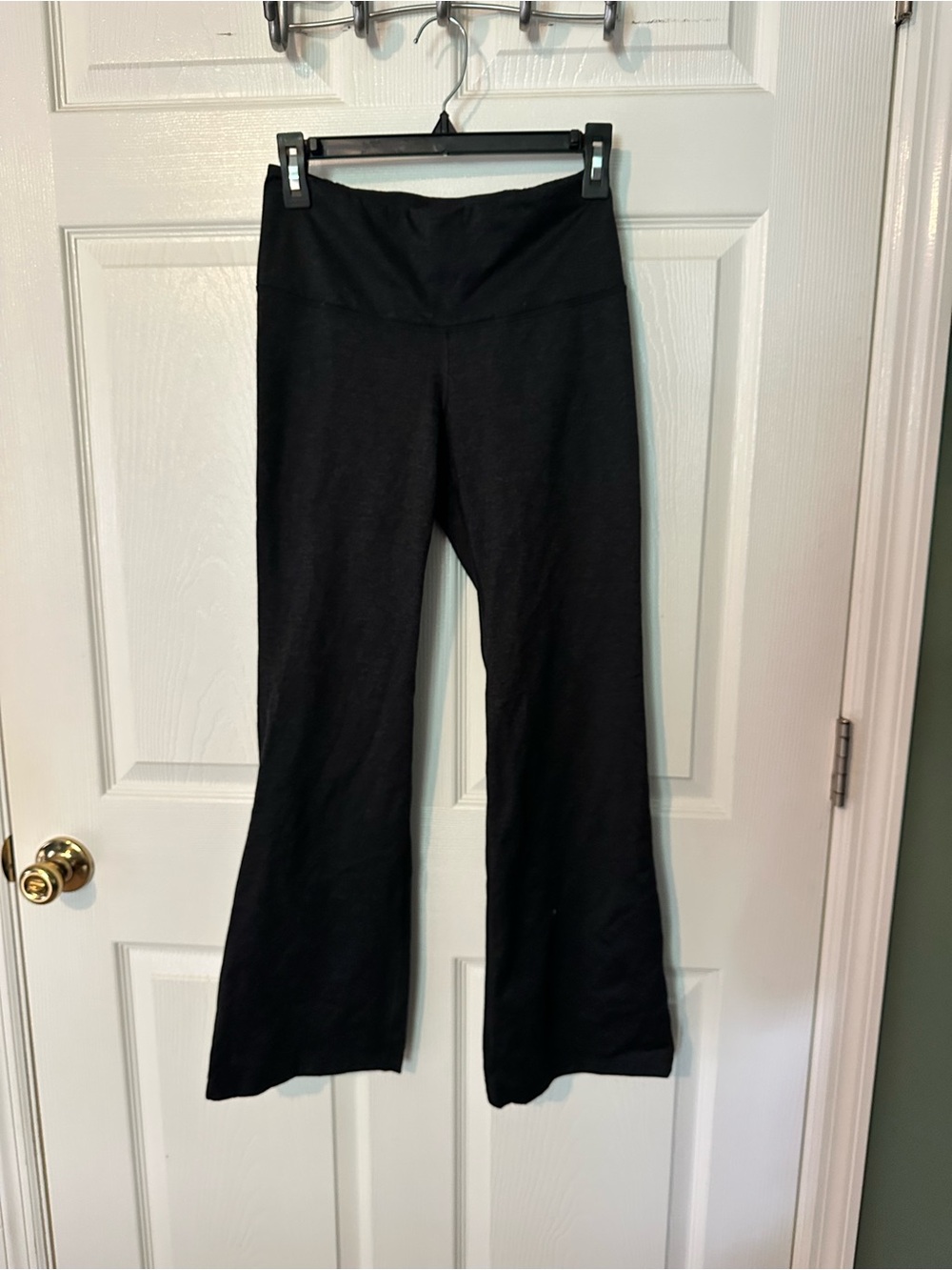 Old Navy Dark Heather Grey Flared Yoga Leggings